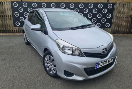 TOYOTA YARIS 1.3 Dual VVT-i SR