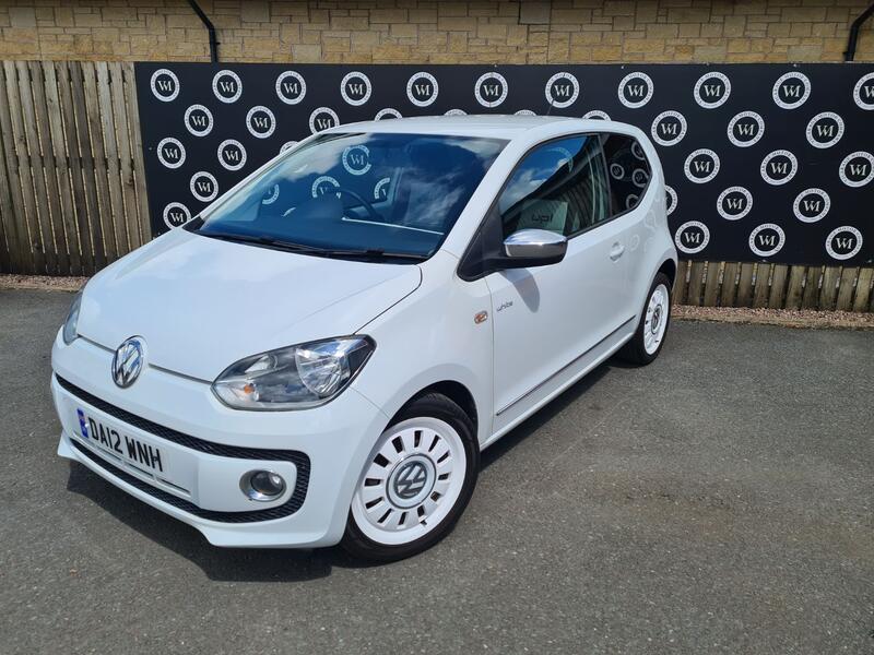 VOLKSWAGEN UP