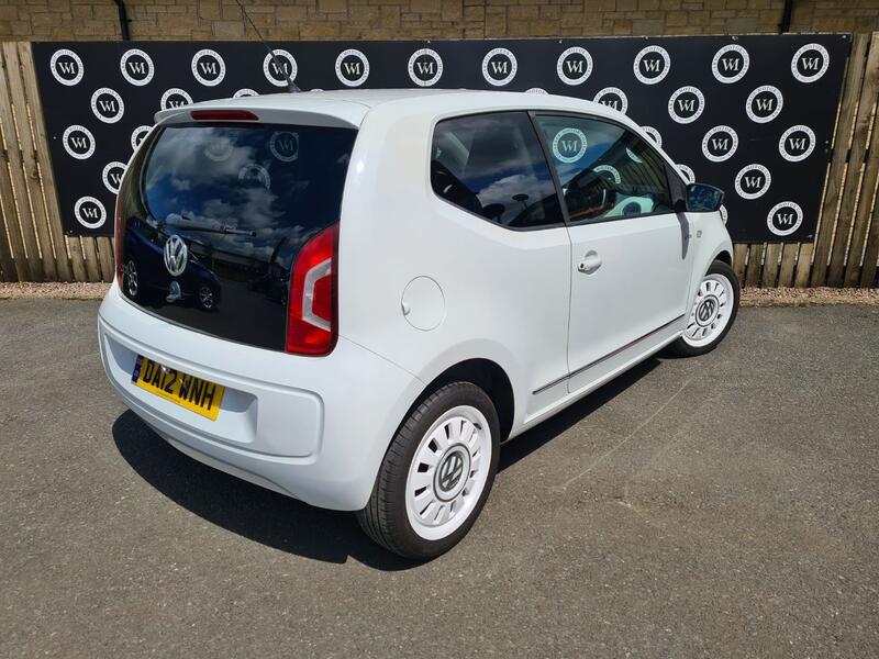 VOLKSWAGEN UP