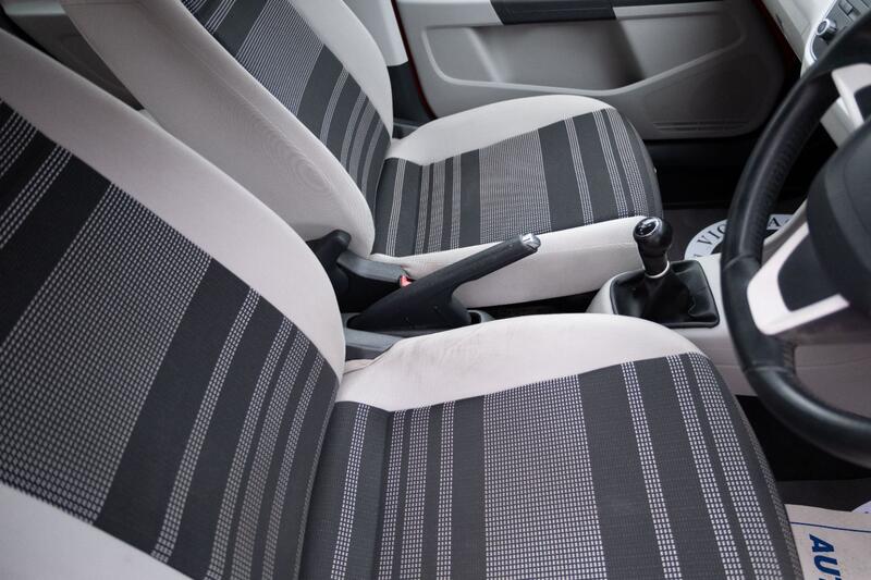 SEAT MII