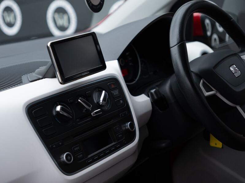 SEAT MII
