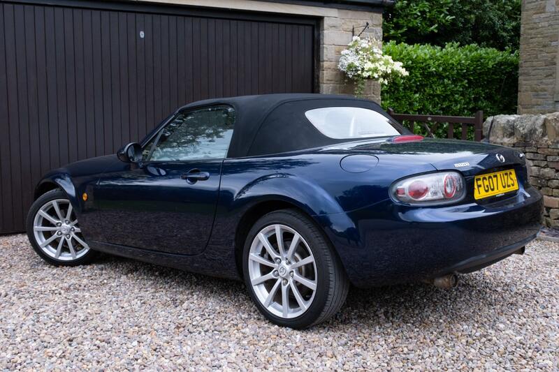 MAZDA MX-5