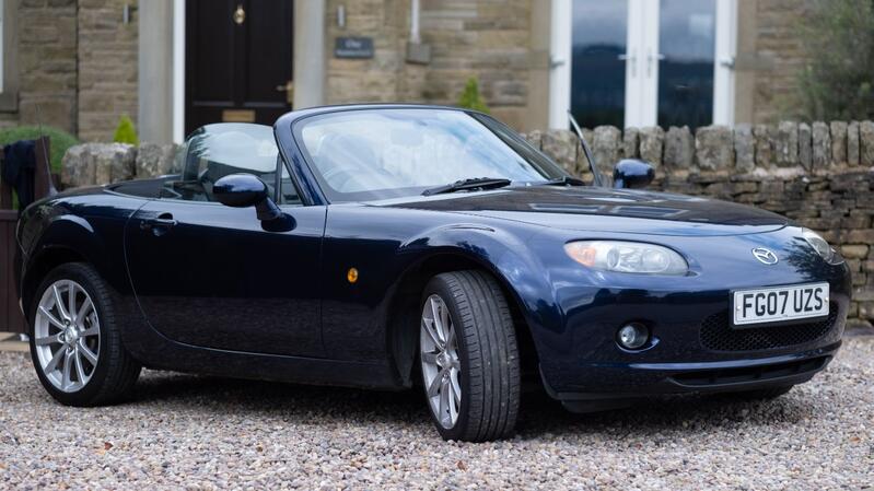 MAZDA MX-5