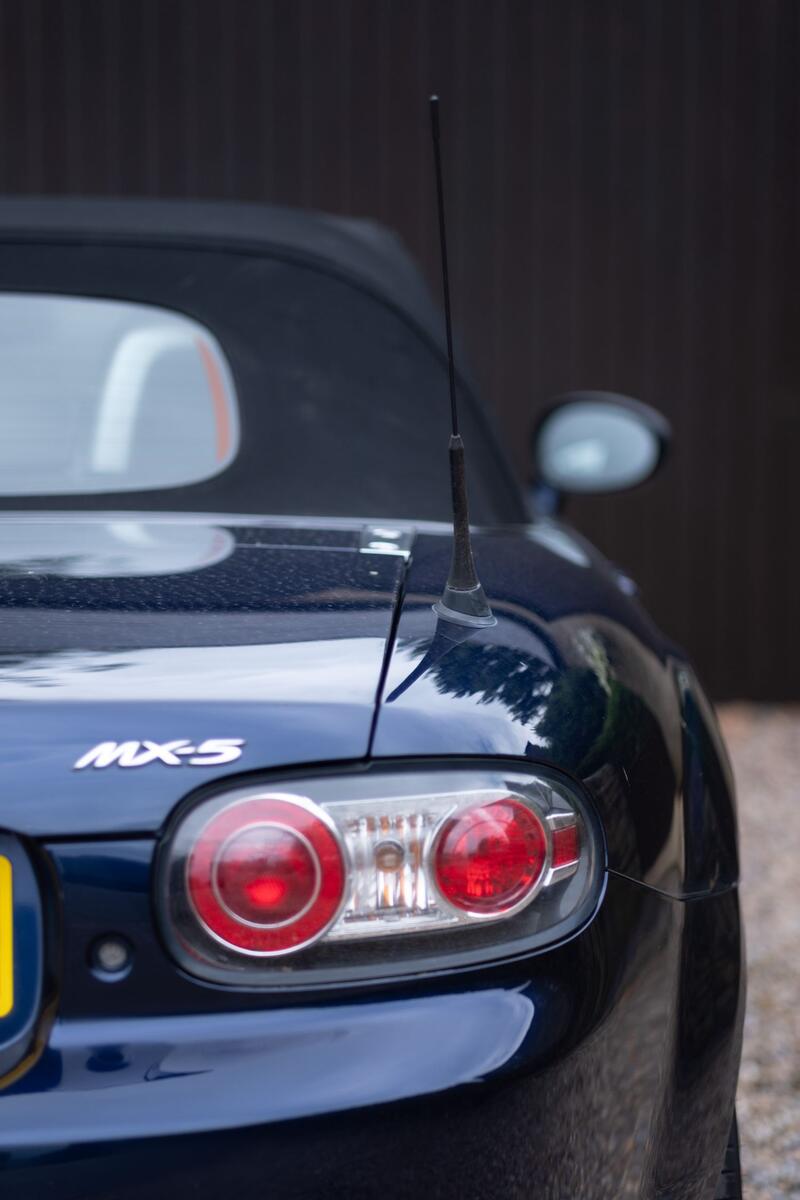 MAZDA MX-5