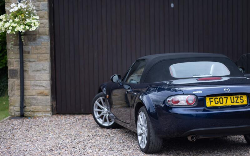 MAZDA MX-5