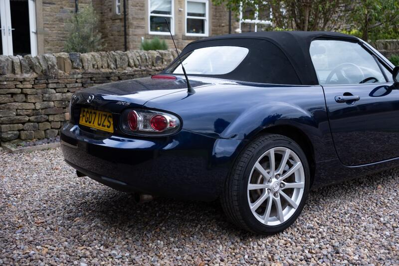 MAZDA MX-5