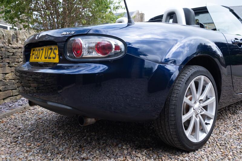 MAZDA MX-5