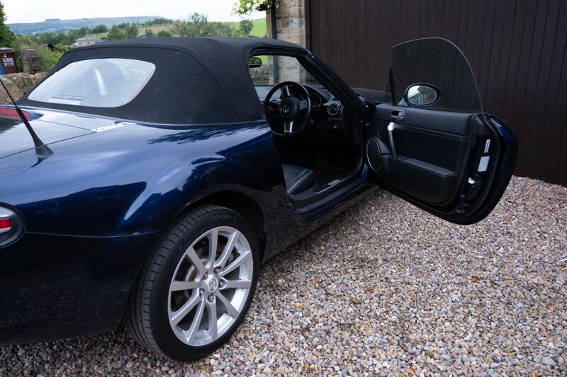 MAZDA MX-5