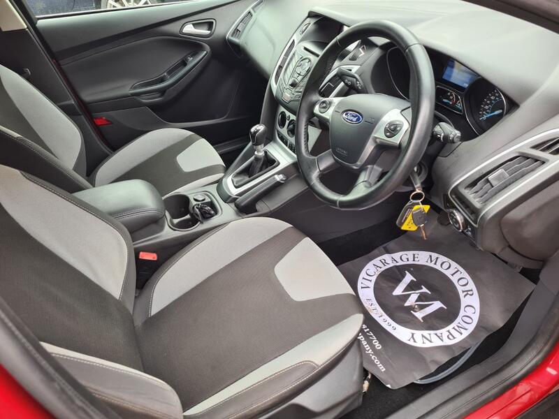FORD FOCUS