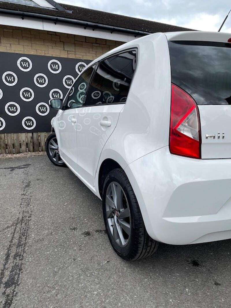 SEAT MII