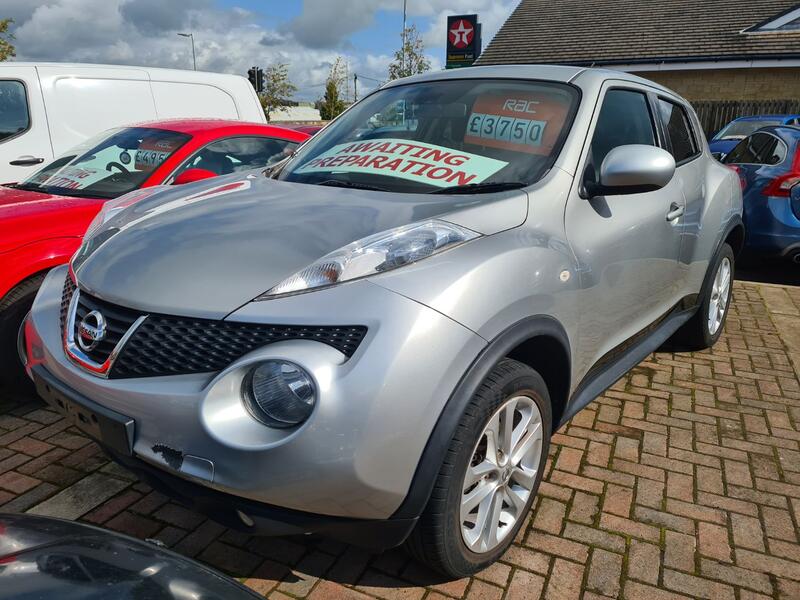 NISSAN JUKE