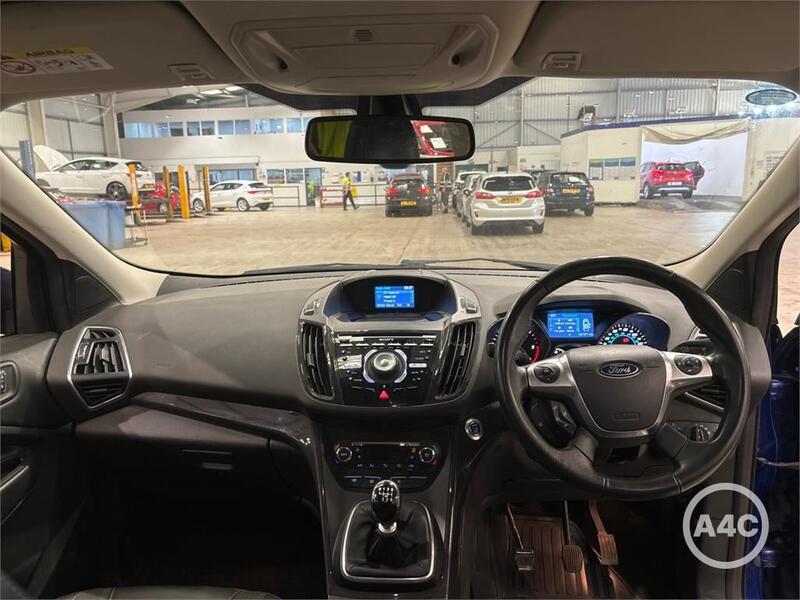 FORD KUGA