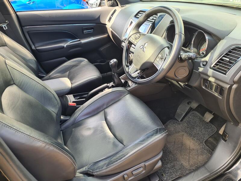 MITSUBISHI ASX