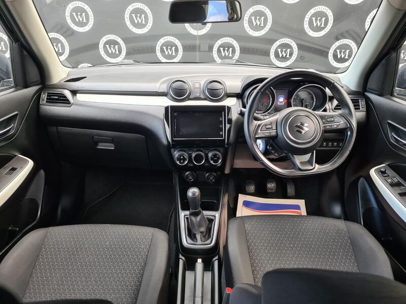 SUZUKI SWIFT