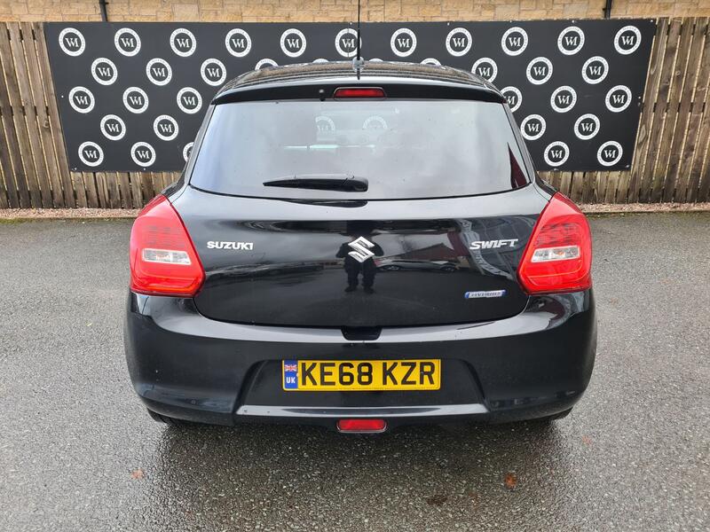 SUZUKI SWIFT