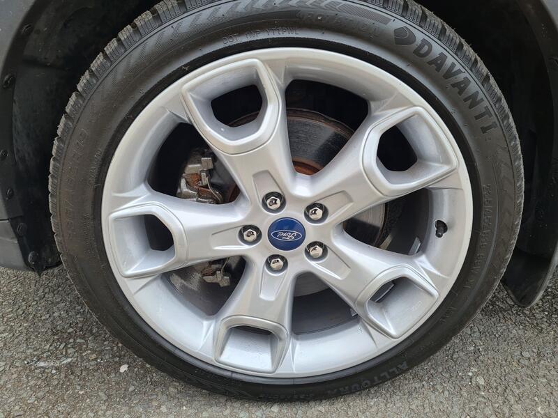 FORD KUGA