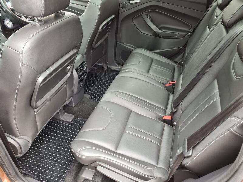 FORD KUGA