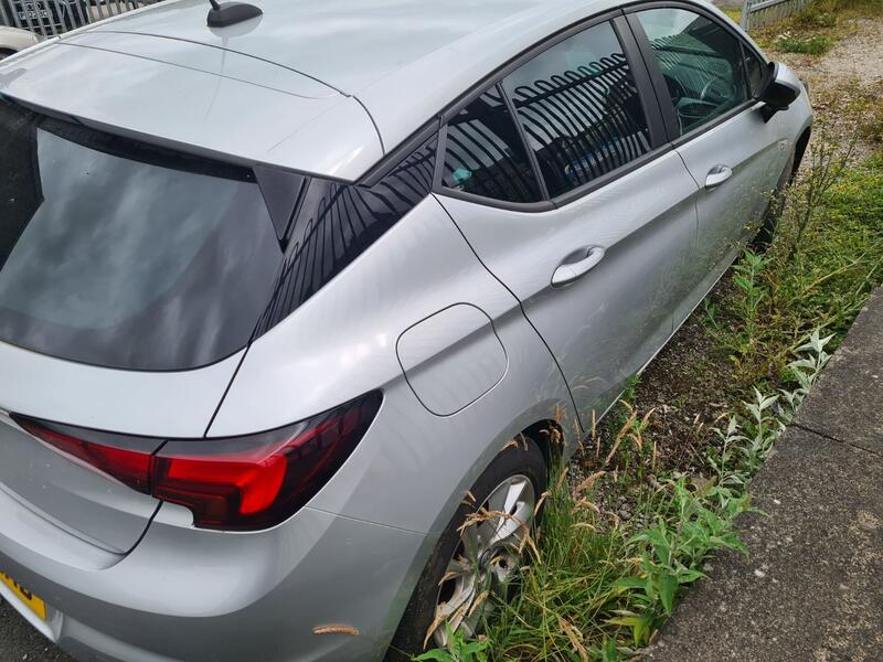 VAUXHALL ASTRA