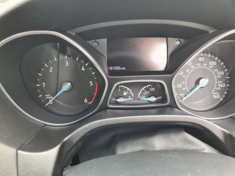 FORD FOCUS