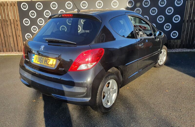 PEUGEOT 207