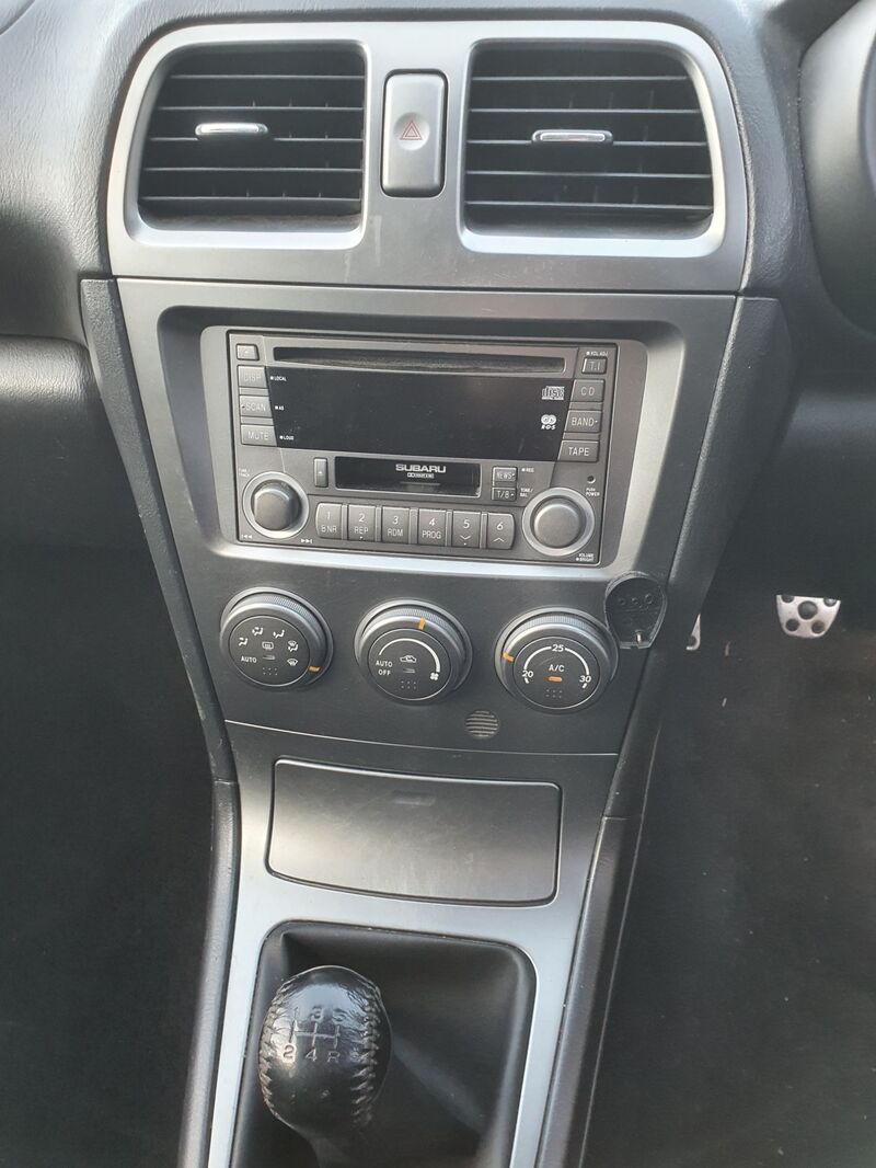 SUBARU IMPREZA