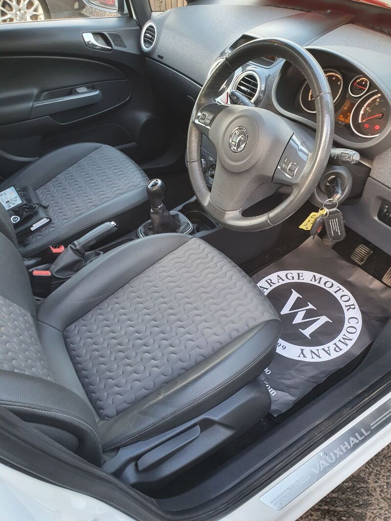 VAUXHALL CORSA