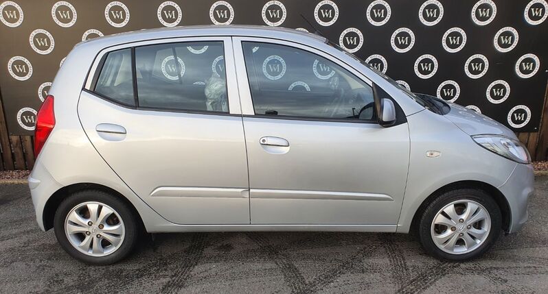 HYUNDAI I10