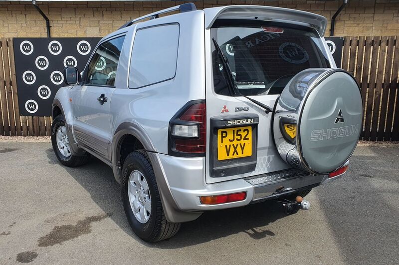 MITSUBISHI SHOGUN