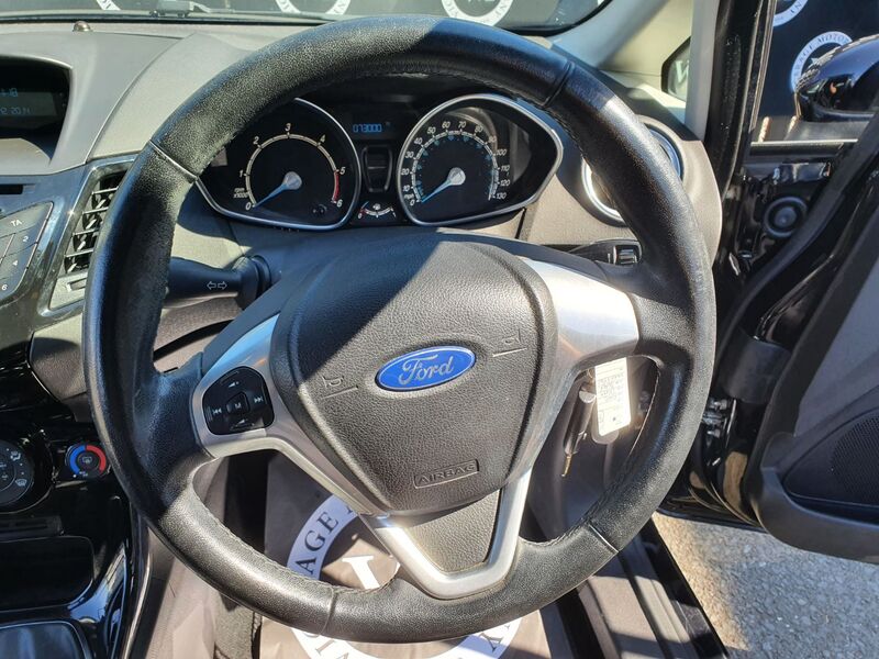 FORD FIESTA