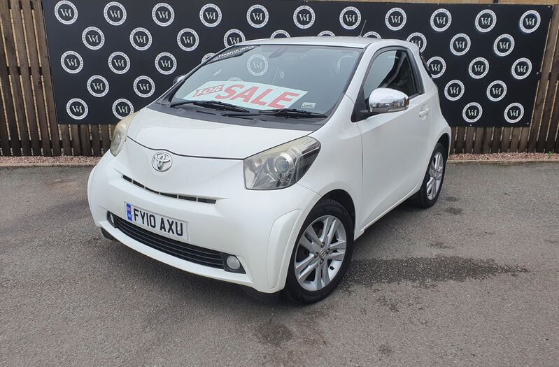 TOYOTA IQ