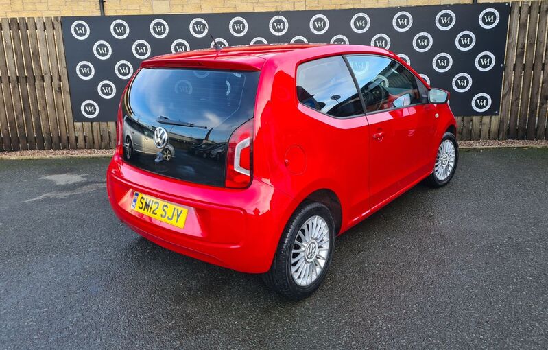VOLKSWAGEN UP