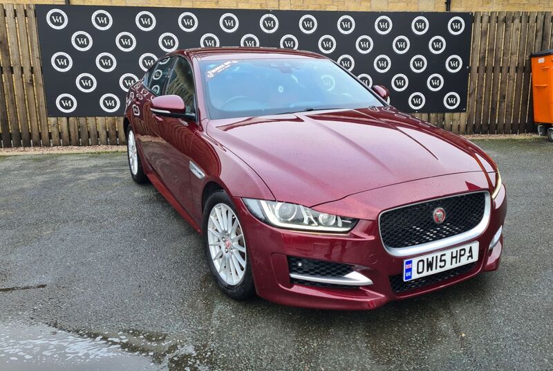 JAGUAR XE