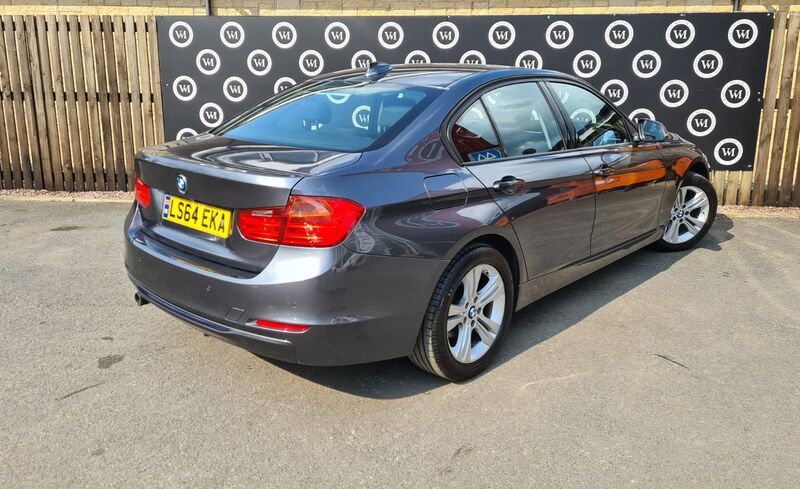 BMW 3 SERIES