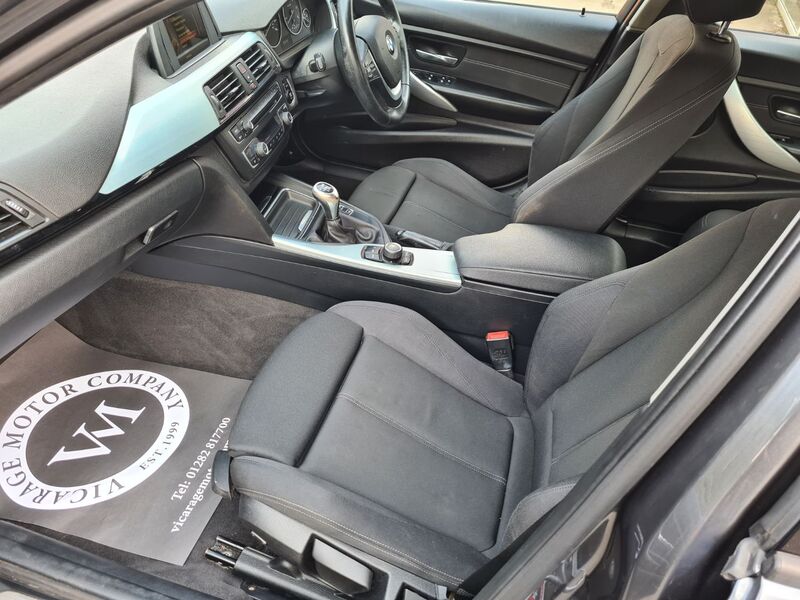 BMW 3 SERIES