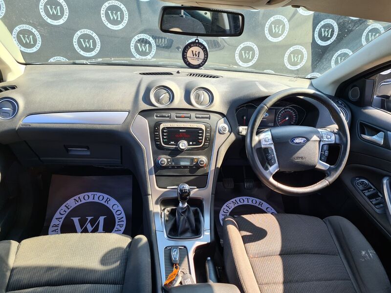 FORD MONDEO