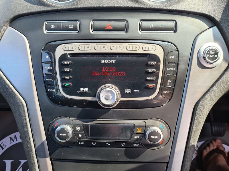 FORD MONDEO