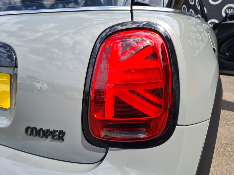 MINI JOHN COOPER WORKS