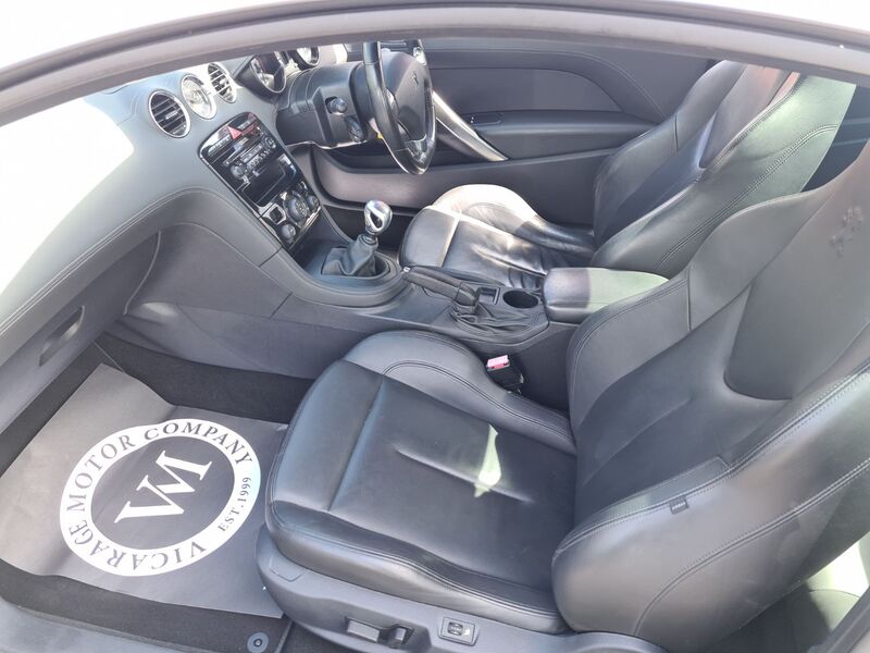 PEUGEOT RCZ