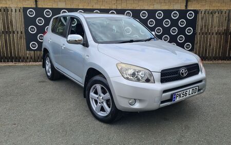 TOYOTA RAV4 D-4D XT4